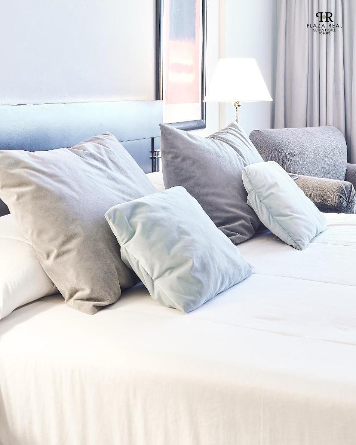 Plaza Real Suites Hotel Росарио Екстериор снимка